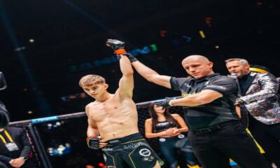 Jakub Batfalský míří do hlavního zápasu.